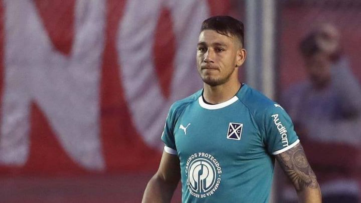 @GusMedina9 #Independiente Nueva reunión entre el representante de Milton y la dirigencia.